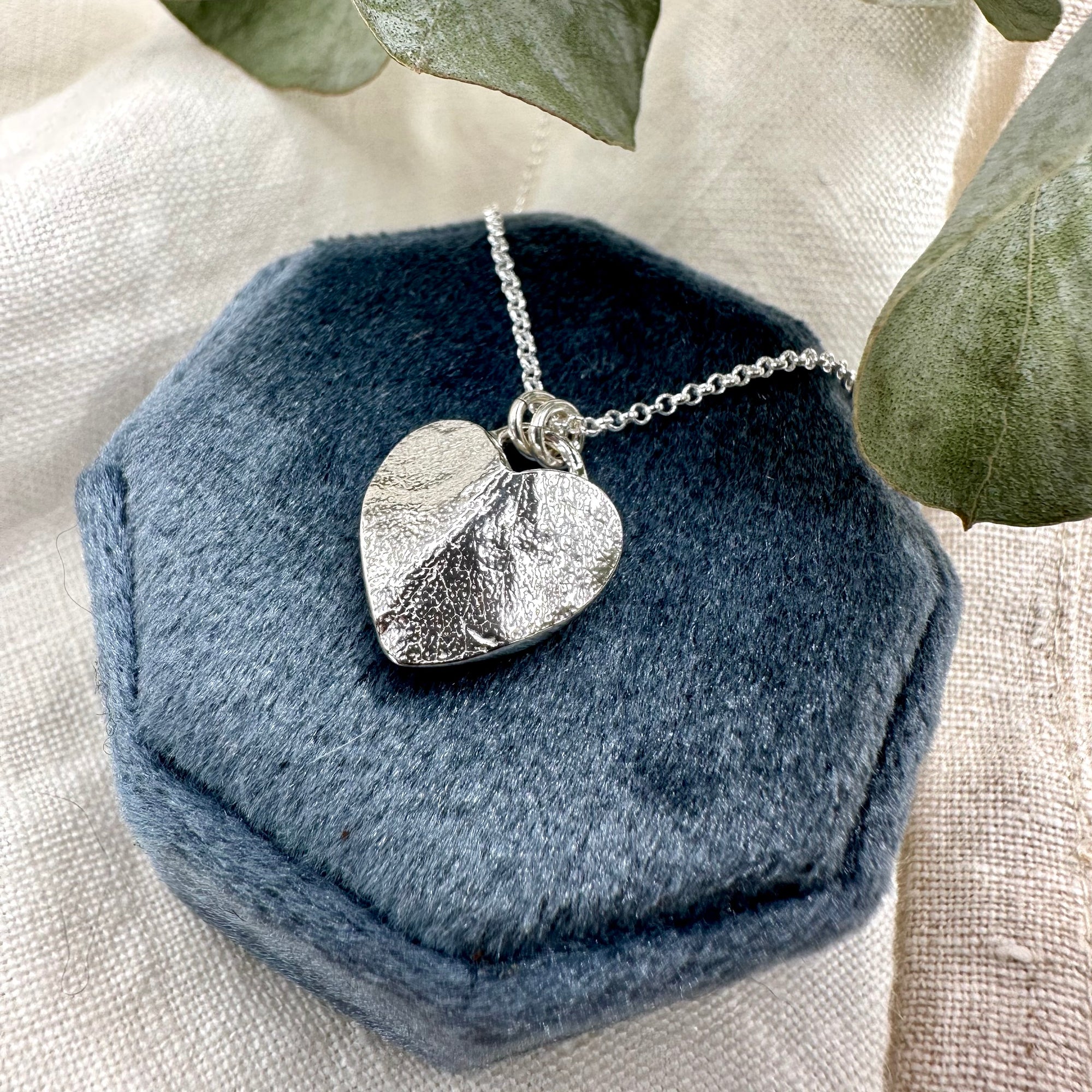 Eucalyptus Heart, Melt Necklace